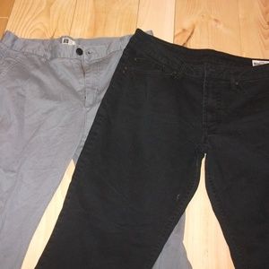 2 Pairs of Men's Size 34 Pants